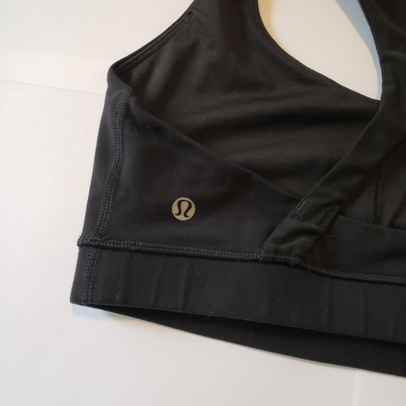 Lululemon Black Sports Bra, Size 8, Mesh Back,Perfect Condition - Picture 6 of 6